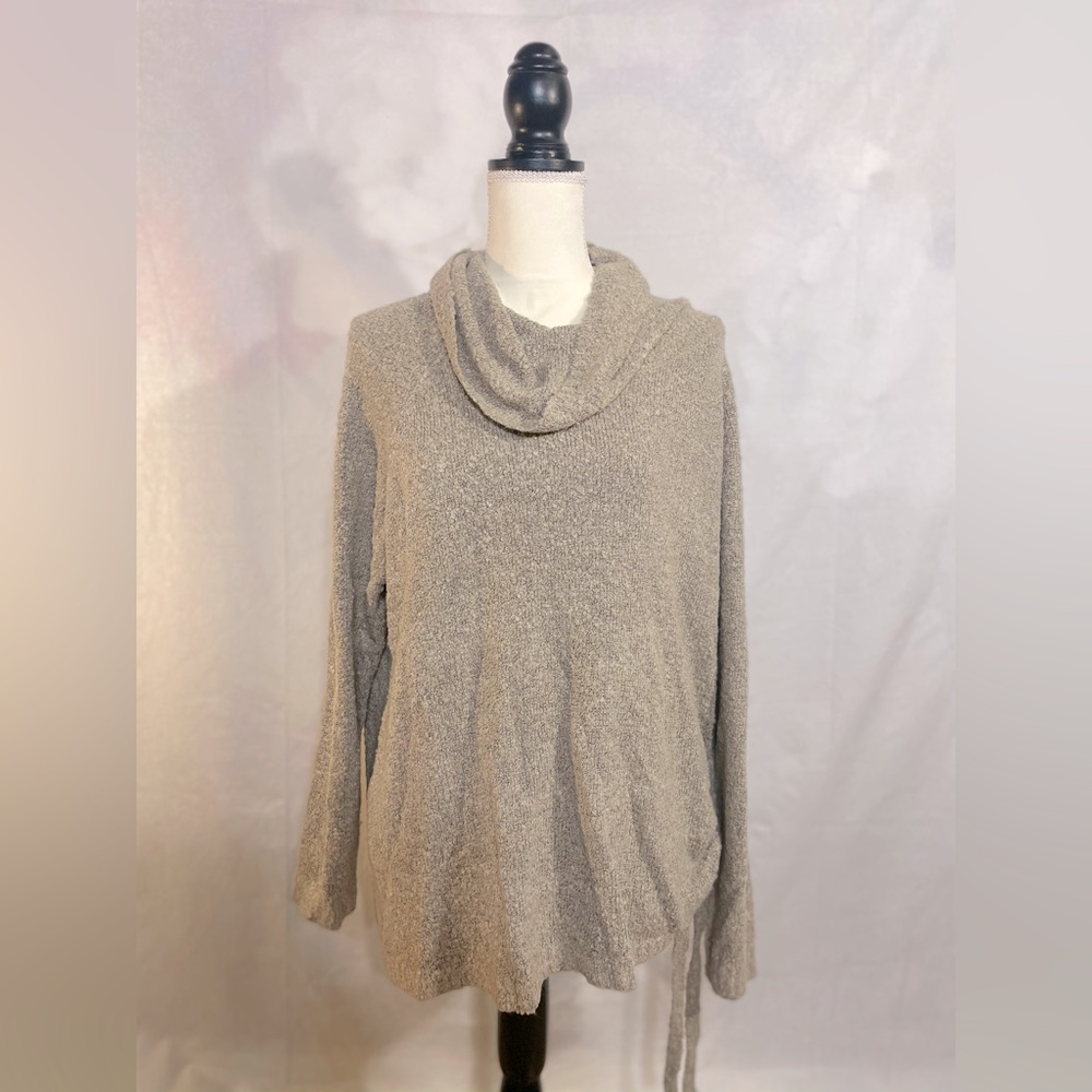 Leo & Nicole Sweaters | Coffey Side Ruche Sweater | Color: Gray | Size: 1X|